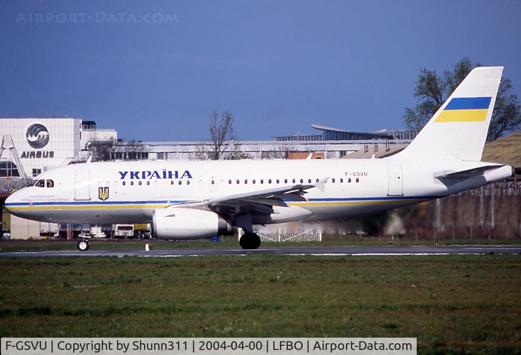 F-GSVU, 2000 Airbus ACJ319 (A319-133/CJ) C/N 1256, Ready for take off rwy 32R in Ukraine Government c/s