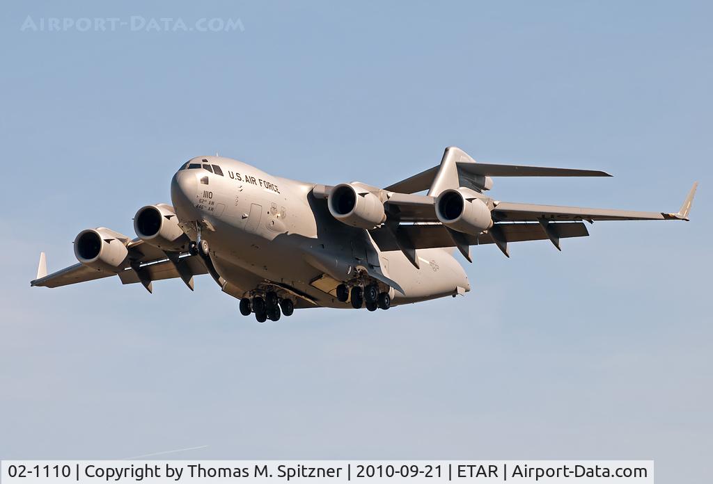 02-1110, 2002 Boeing C-17A Globemaster III C/N P-110, 02-1110 final approach at RMS
