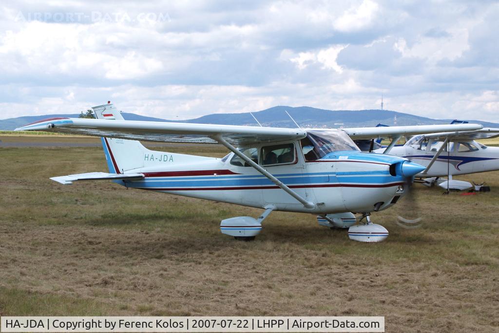 HA-JDA, Cessna 172M C/N 17264977, Pécs