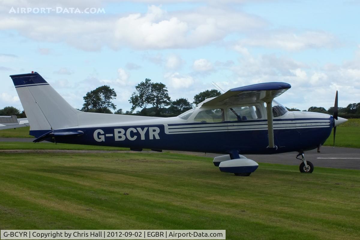 G-BCYR, 1975 Reims F172M Skyhawk Skyhawk C/N 1288, At the Real Aeroplane Club's Wings & Wheels fly-in, Breighton