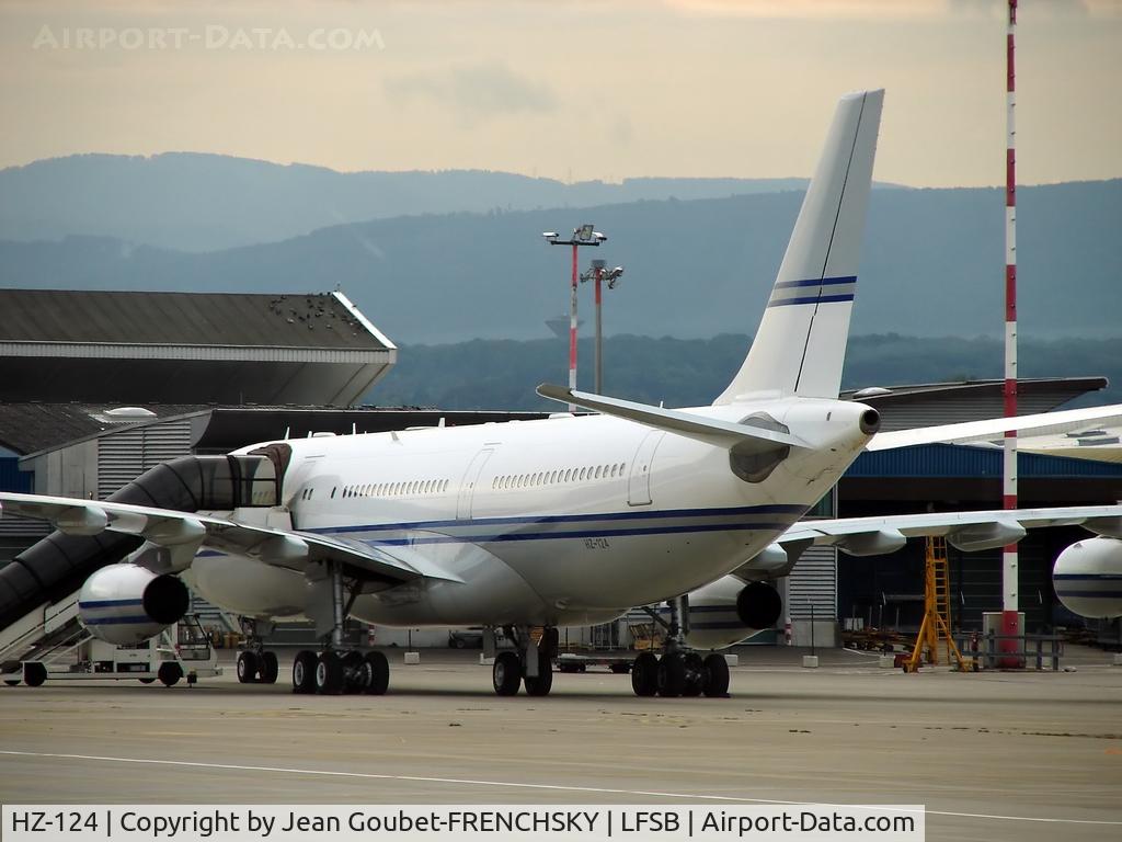 HZ-124, 1993 Airbus A340-213 C/N 004, Saudi Royal Family, opf Prince Bandar (Embassador to US),