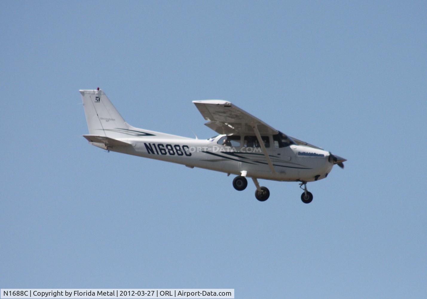 N1688C, 2007 Cessna 172S C/N 172S10612, Cessna 172S
