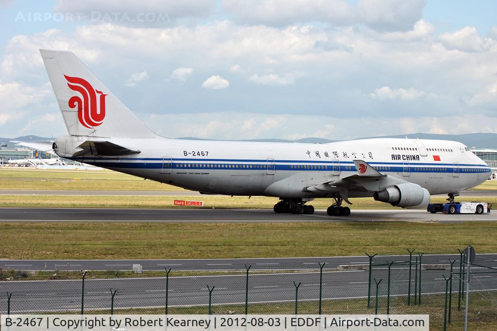 B-2467, 1997 Boeing 747-4J6M C/N 28754, Being towed around to parking