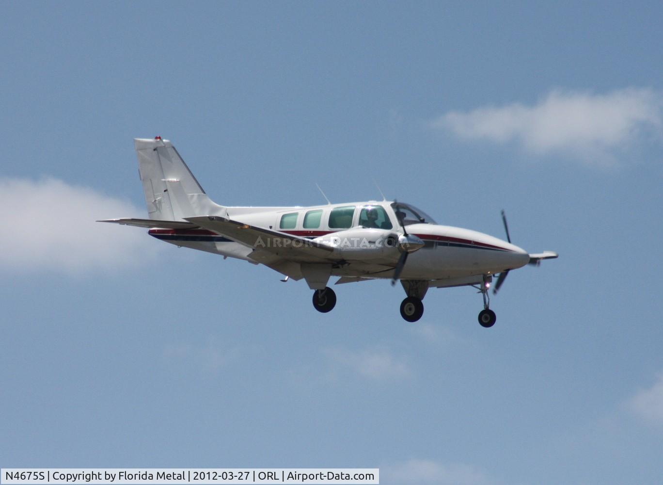 N4675S, 1975 Beech 58 Baron C/N TH-689, Beech 58