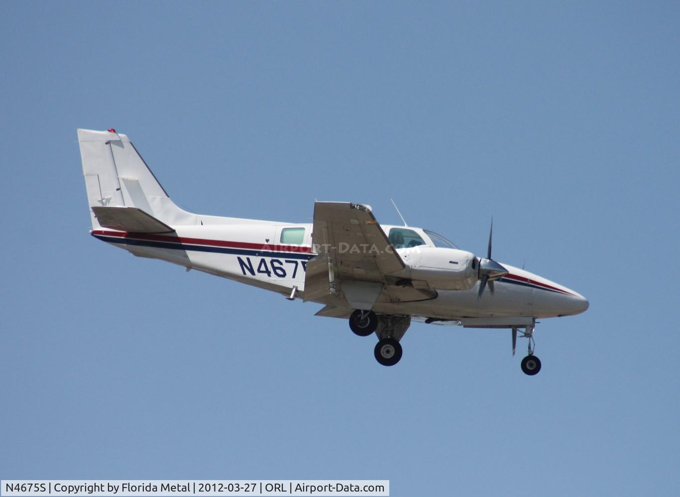 N4675S, 1975 Beech 58 Baron C/N TH-689, Beech 58