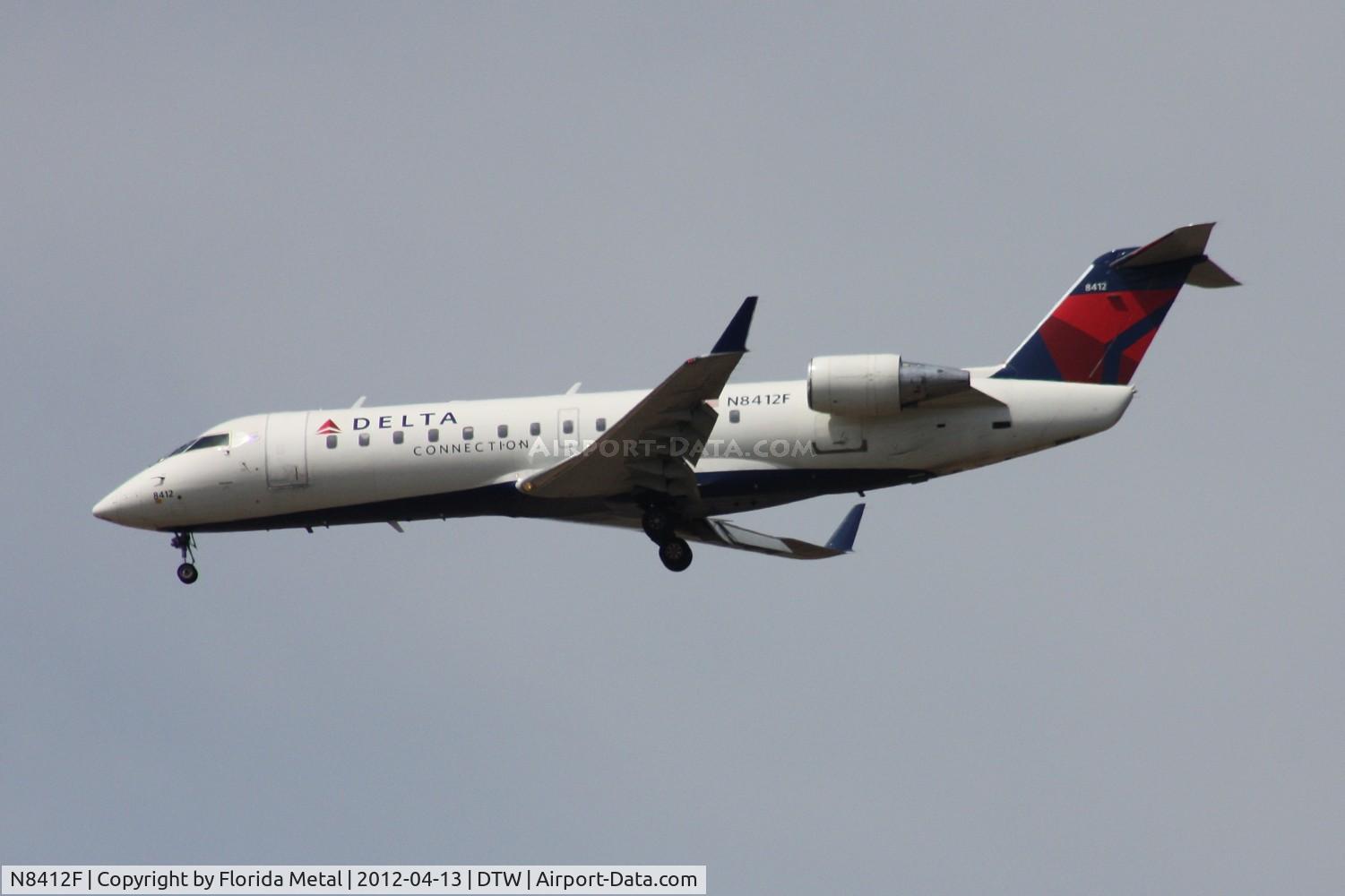 N8412F, 2000 Bombardier CRJ-200LR (CL-600-2B19) C/N 7412, Pinnacle CRJ