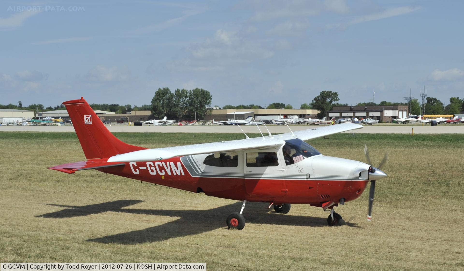 C-GCVM, Cessna T210L Turbo Centurion C/N 21060641, Airventure 2012