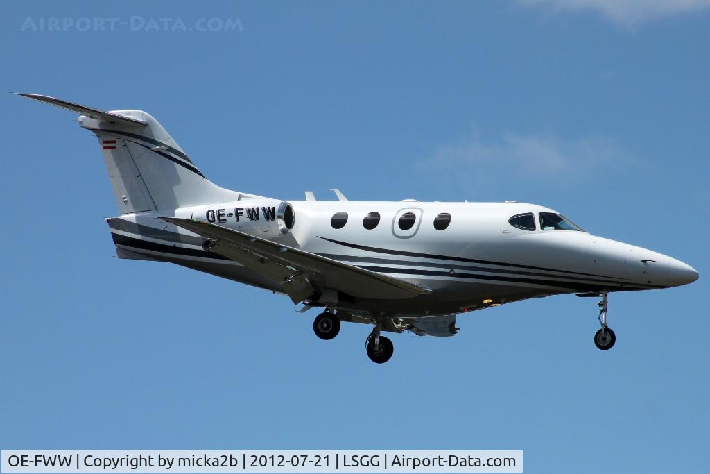 OE-FWW, 2005 Raytheon Premier 1 C/N RB-131, Landing