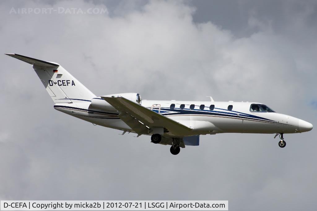 D-CEFA, 2011 Cessna 525C CitationJet CJ4 C/N 525C-0044, Landing