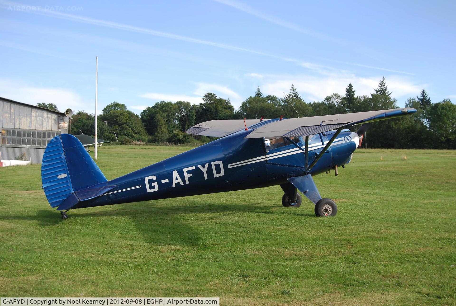 G-AFYD, 1939 Luscombe 8E Silvaire Silvaire C/N 1044, At the Vintage Fly-in at Popham Sept '12