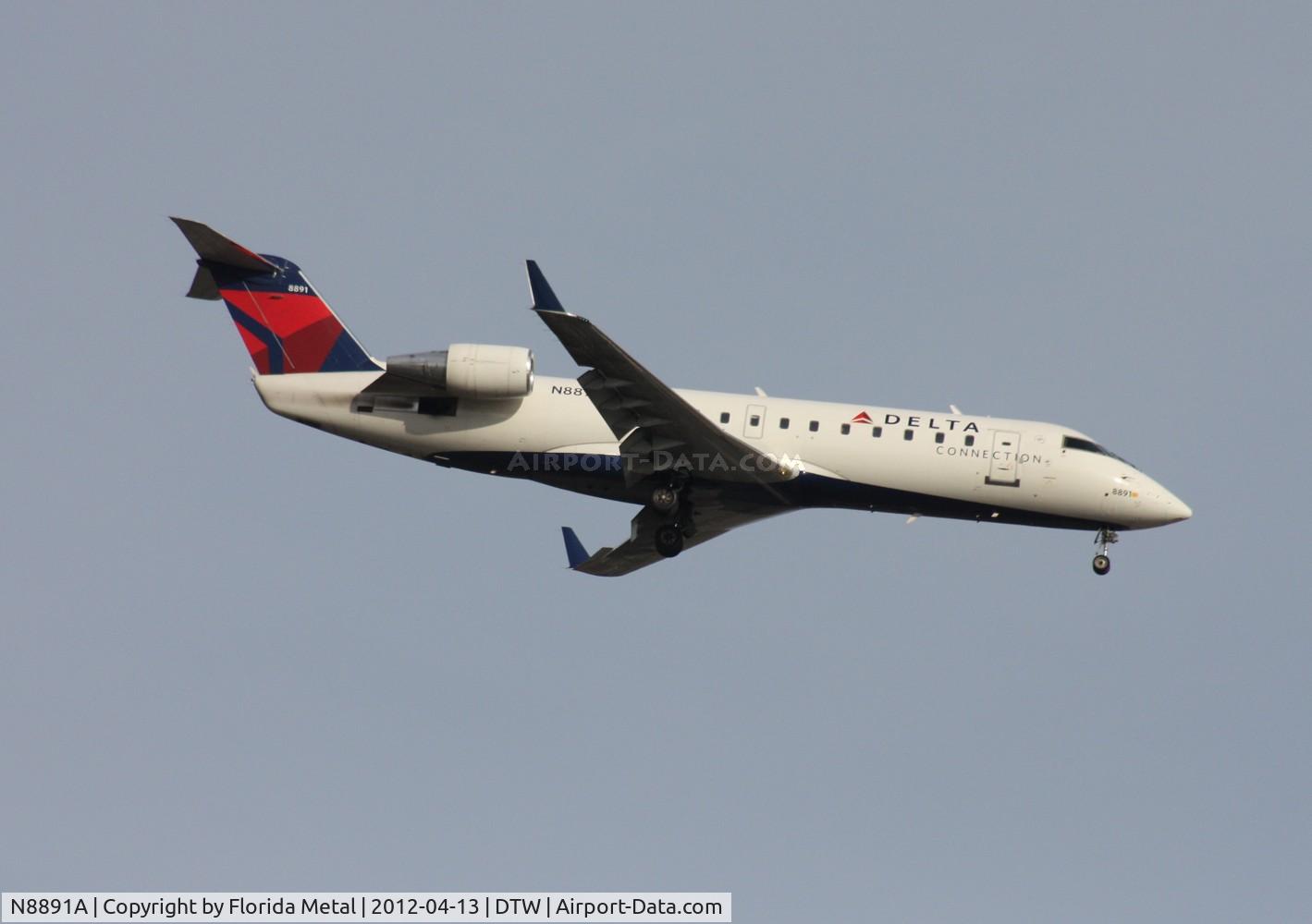 N8891A, 2004 Bombardier CRJ-200 (CL-600-2B19) C/N 7891, Pinnacle CRJ