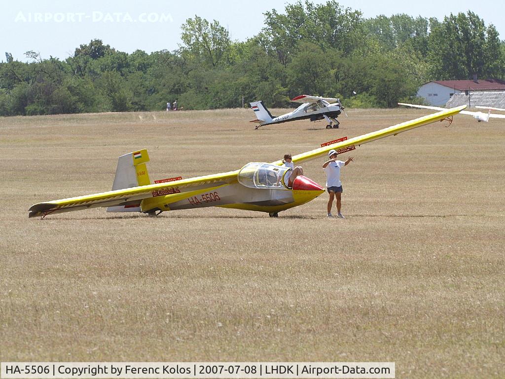 HA-5506, 1983 Rubik R-26SU Góbé 82 C/N AA800007, Dunakeszi