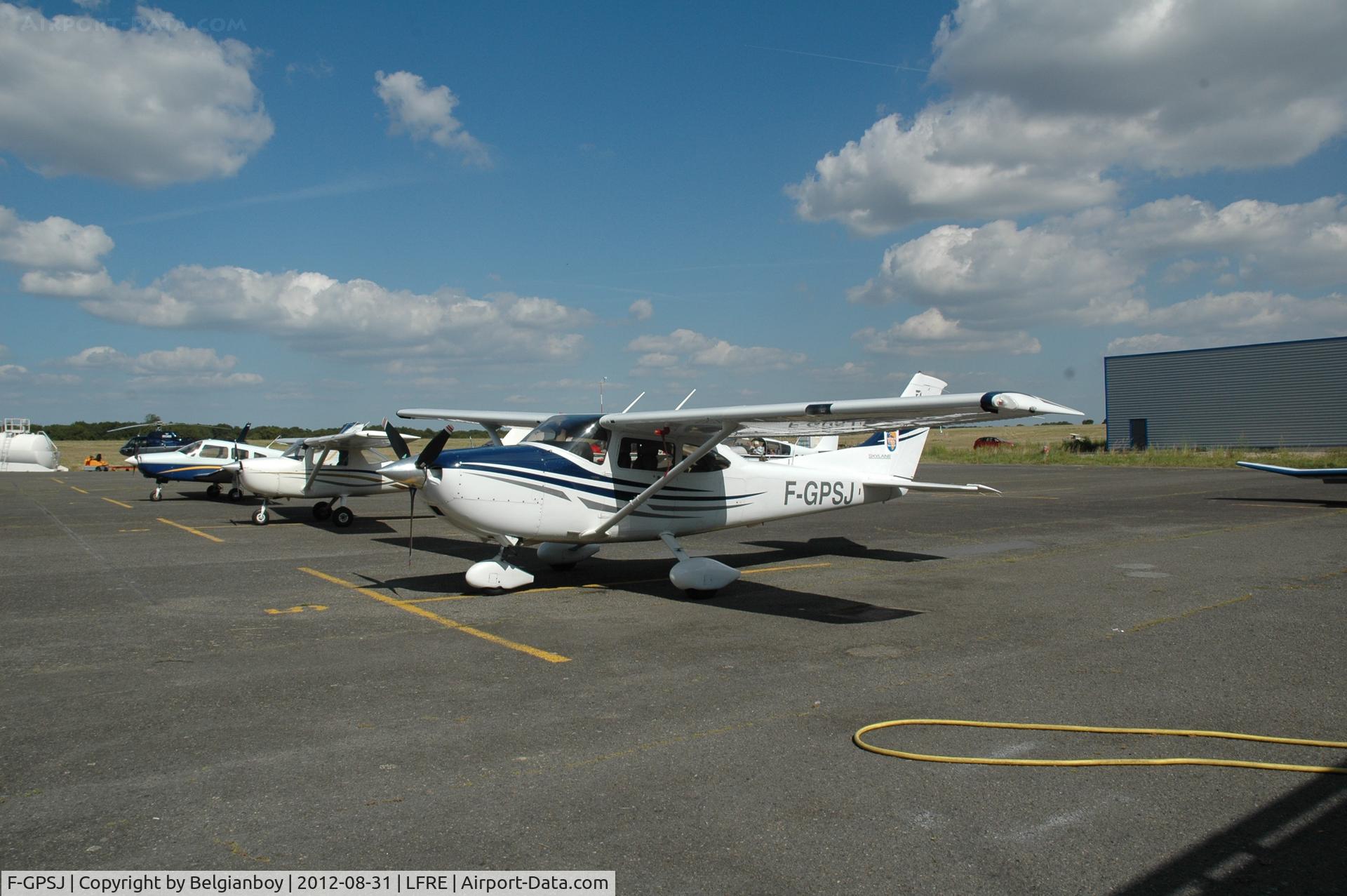 F-GPSJ, 2005 Cessna 182T Skylane C/N 18281539, Summer time