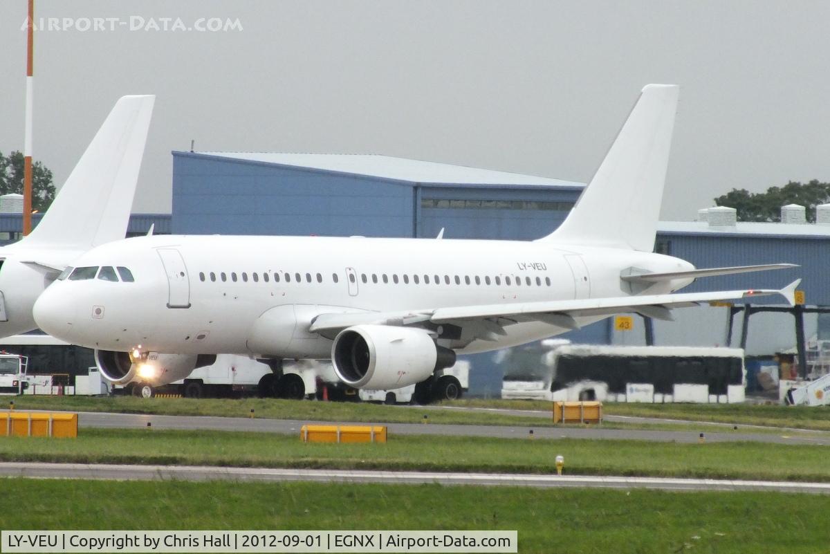 LY-VEU, 2000 Airbus A319-112 C/N 1283, Avion Express