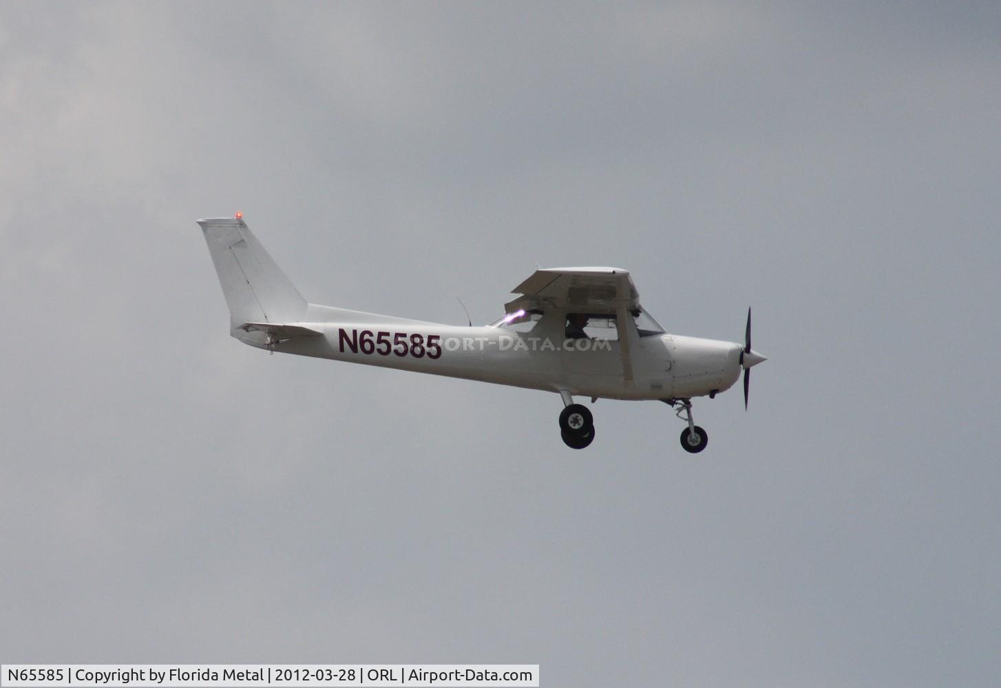 N65585, 1978 Cessna 152 C/N 15281635, Cessna 152
