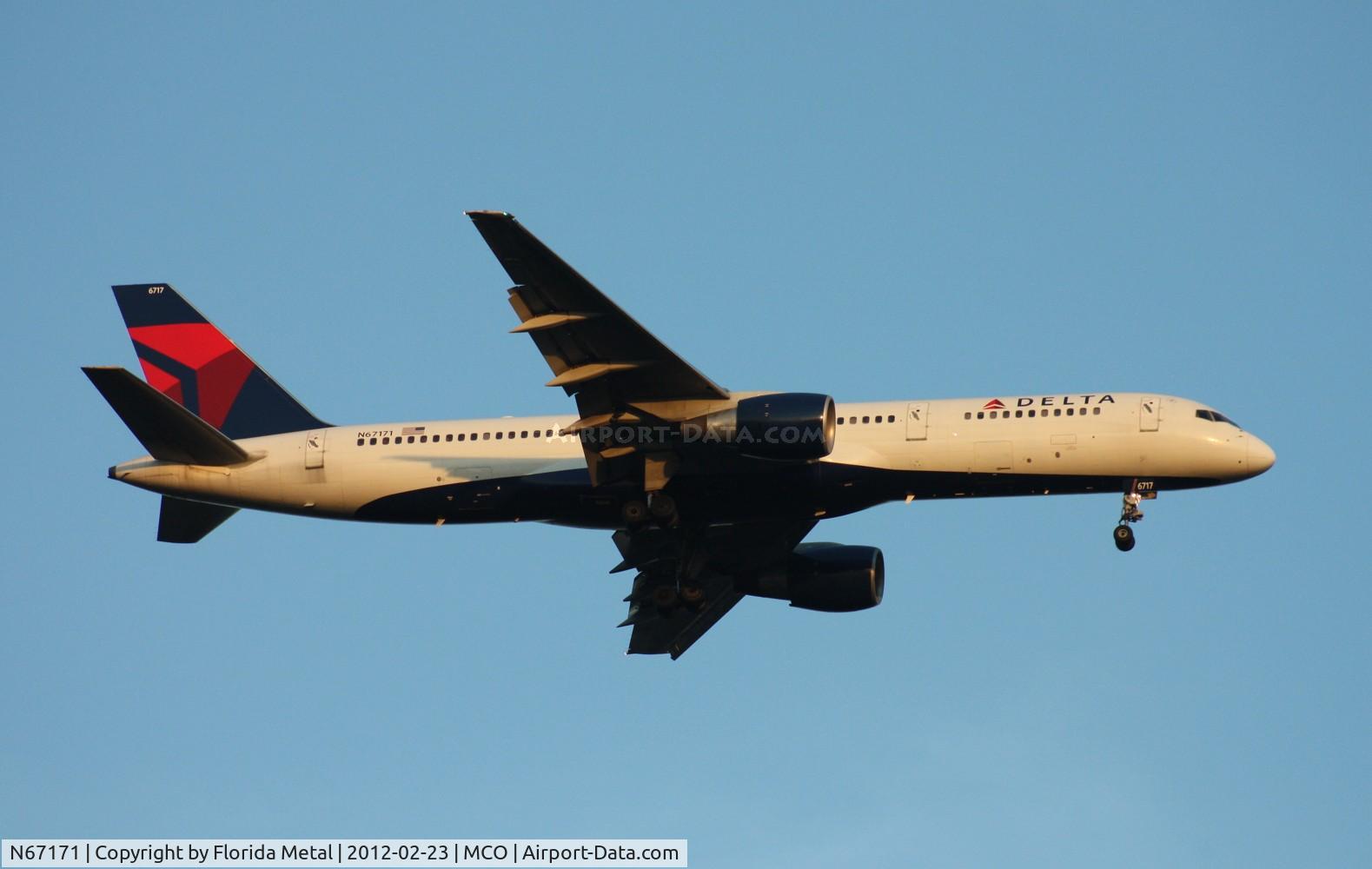 N67171, 2001 Boeing 757-232 C/N 30839, Delta 757