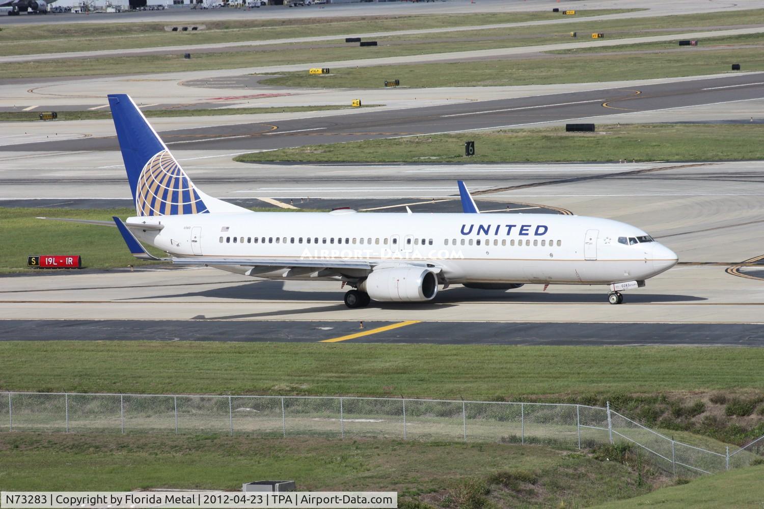 N73283, 2004 Boeing 737-824 C/N 31606, United 737-800