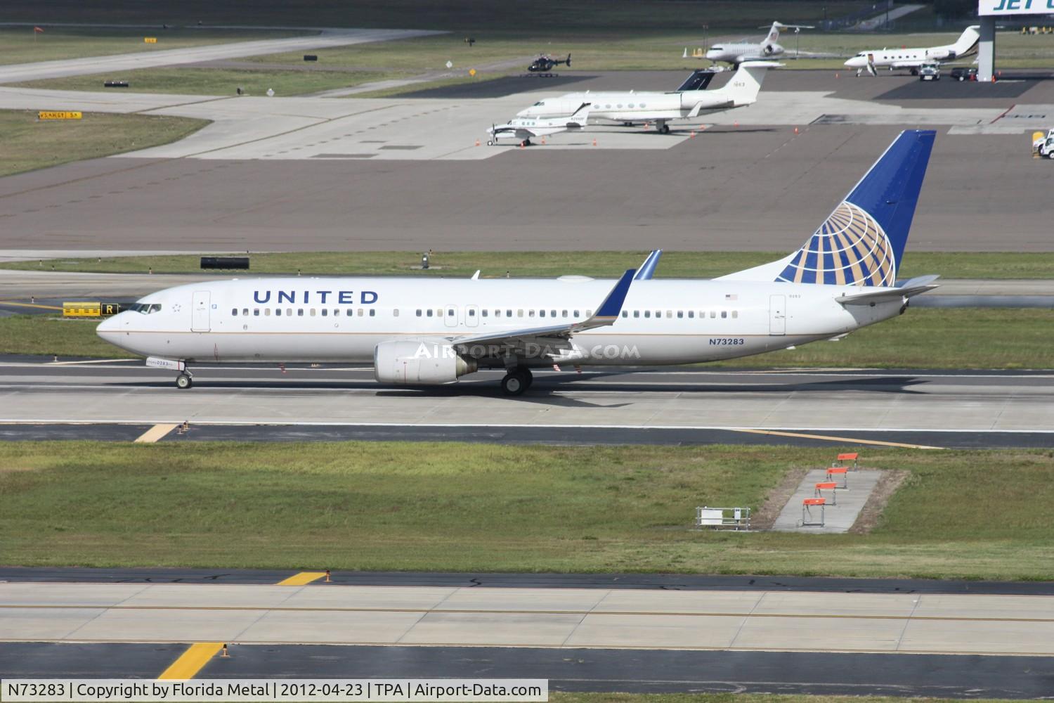 N73283, 2004 Boeing 737-824 C/N 31606, United 737-800