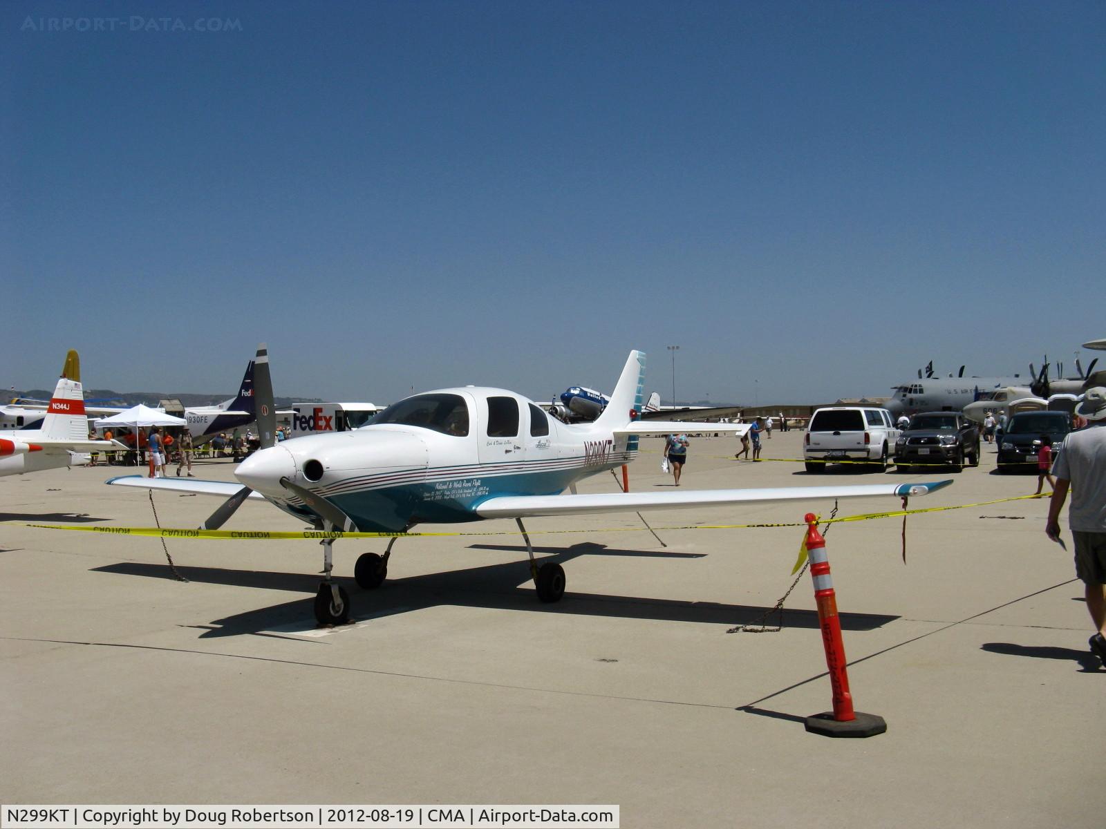 N299KT, 1996 Lancair IV-P C/N 139, 1996 Larue LANCAIR IVP (pressurized), Continental IO-550 300 Hp, an aerodynamicist would have nice things to say about the Dynamic Q of this retractable gear sleek composite aircraft.