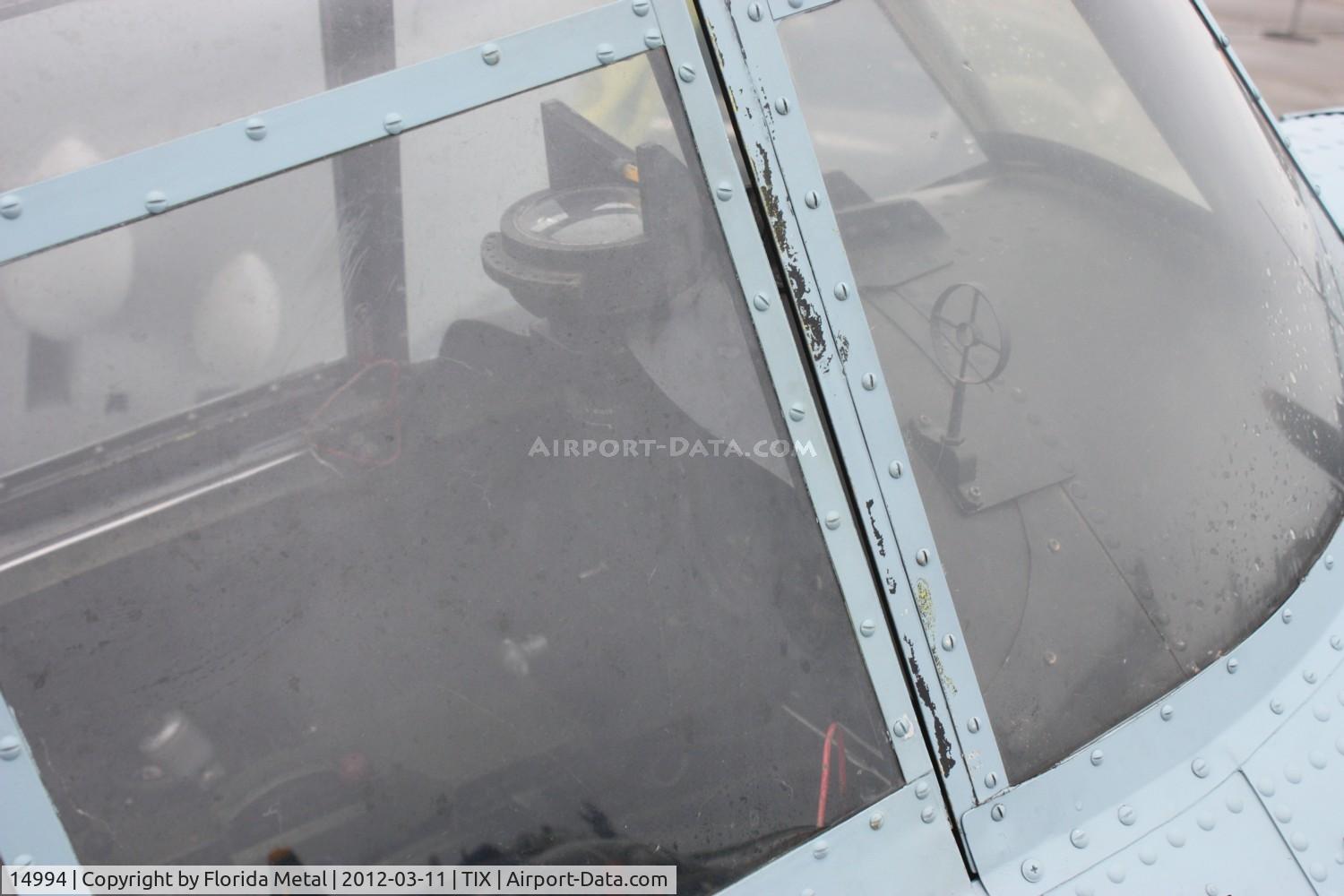 14994, General Motors (Grumman) FM-1 Wildcat C/N Not found 14994, FM-1 Wildcat cockpit
