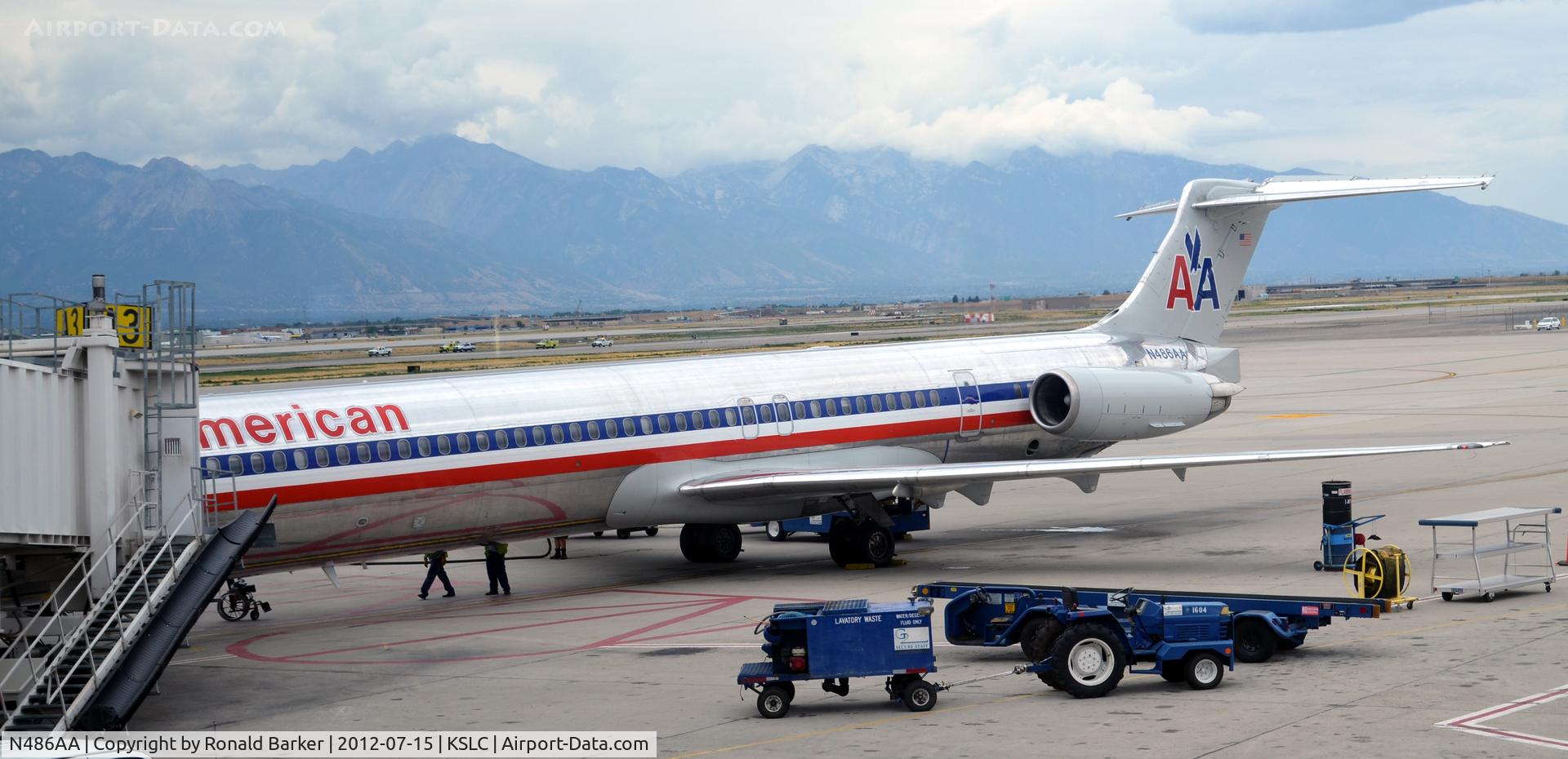 N486AA, 1988 McDonnell Douglas MD-82 (DC-9-82) C/N 49679, SLC UT