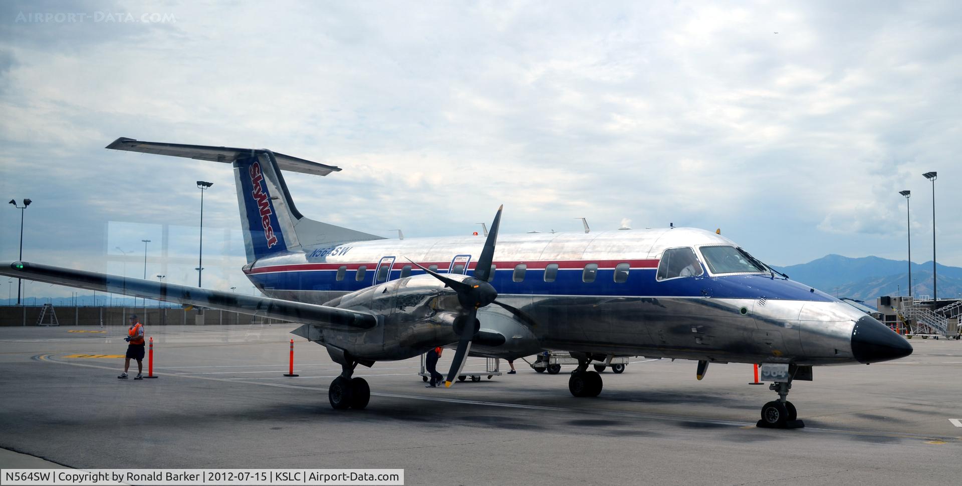 N564SW, 1998 Embraer EMB-120 Brasilia C/N 120339, SLC UT