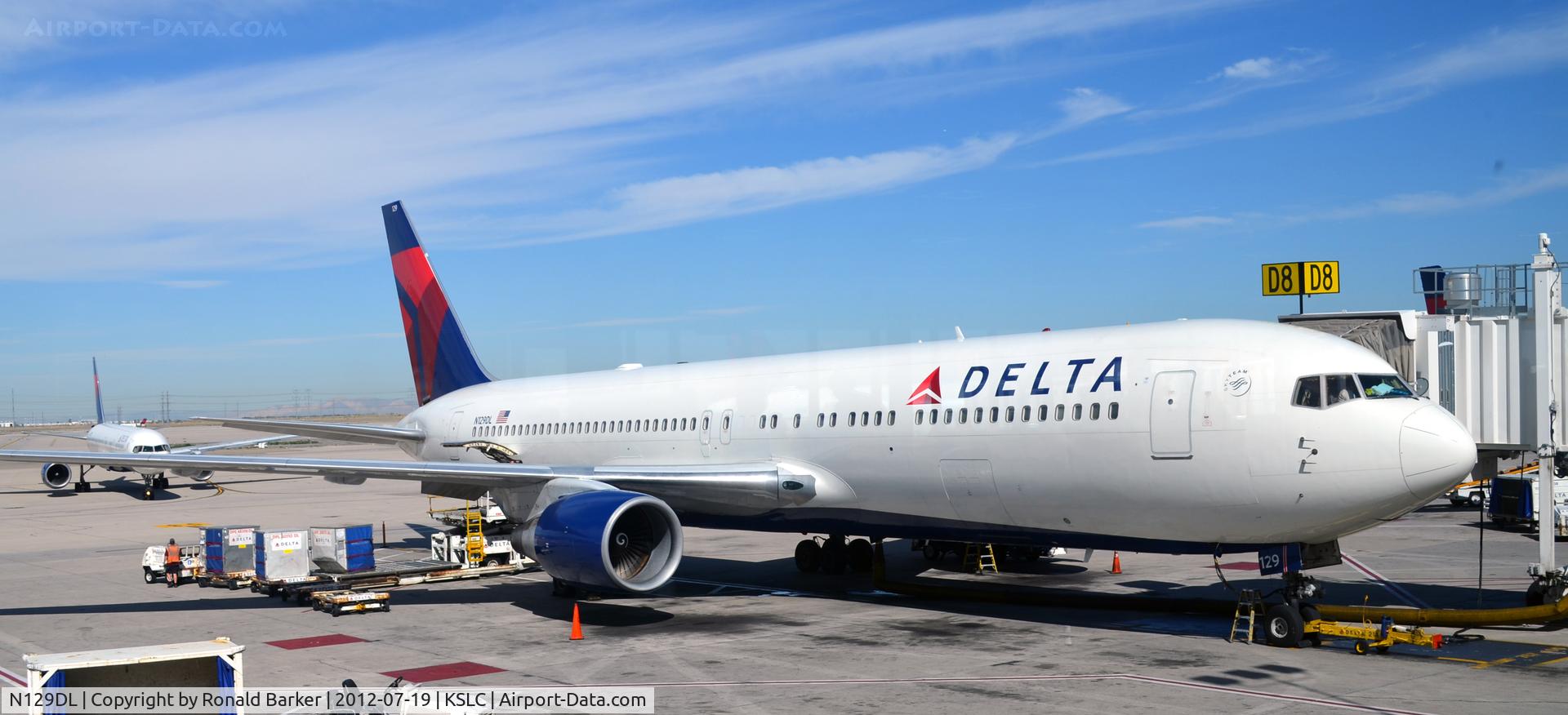 N129DL, 1988 Boeing 767-332 C/N 24079, SLC UT