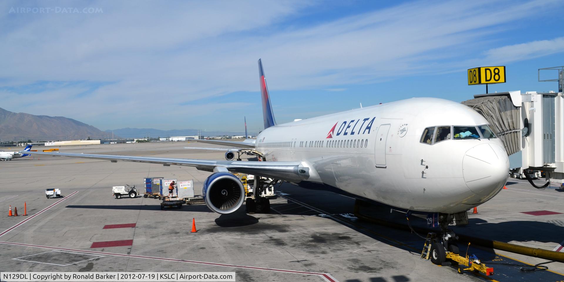 N129DL, 1988 Boeing 767-332 C/N 24079, SLC UT