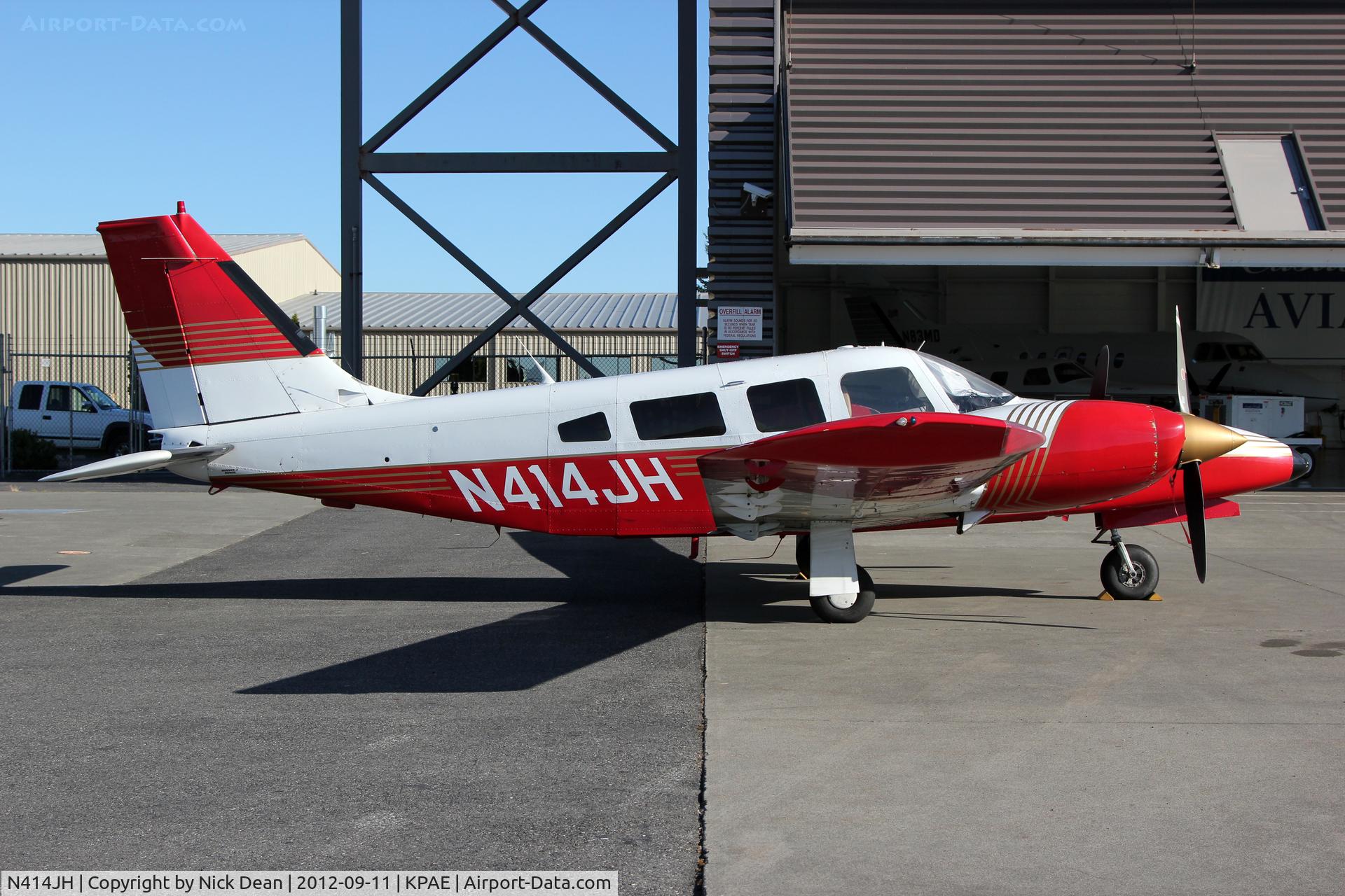N414JH, 1978 Piper PA-34-200T C/N 34-7870144, KPAE/PAE