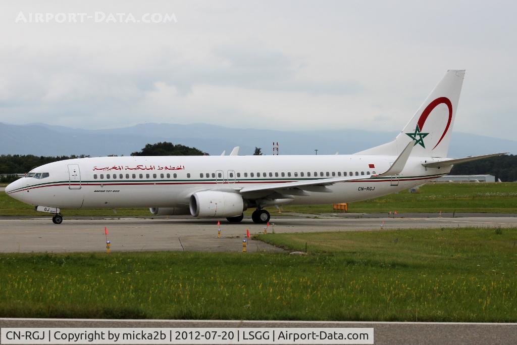 CN-RGJ, 2012 Boeing 737-8B6 C/N 33072, Taxiing