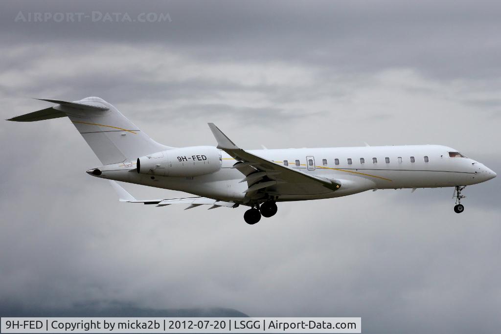 9H-FED, 2007 Bombardier BD-700-1A10 Global Express XRS C/N 9234, Landing