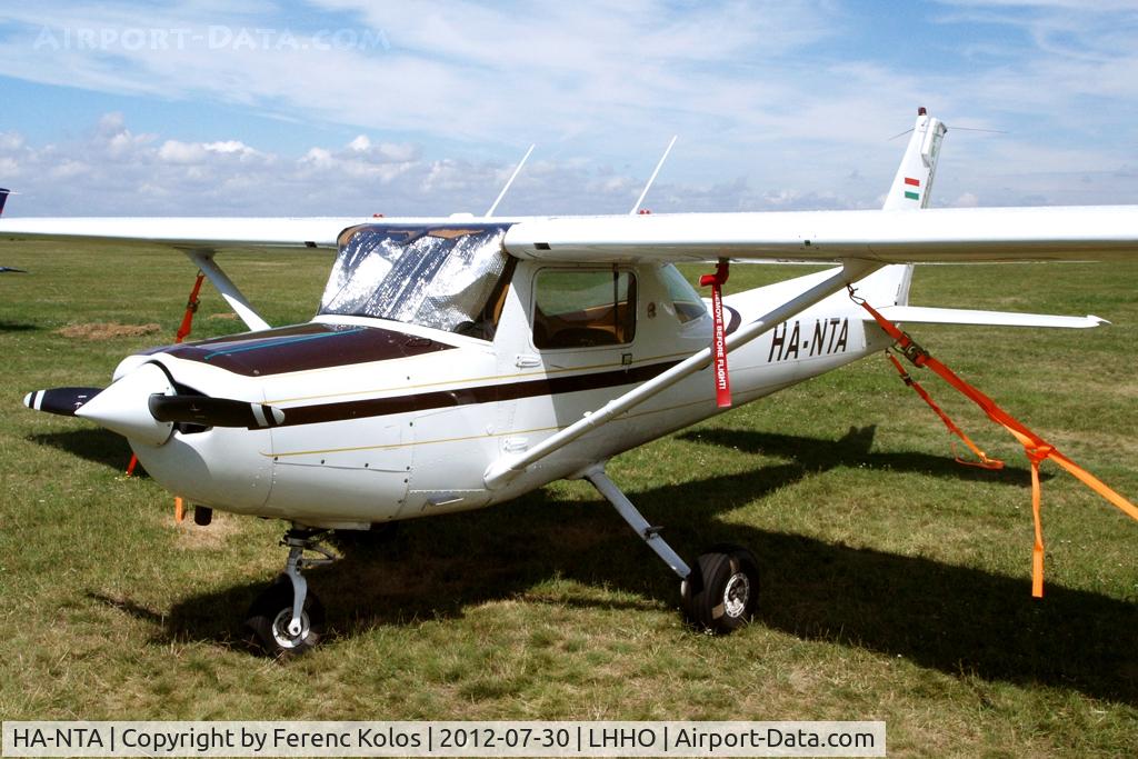 HA-NTA, 1985 Cessna 152 C/N 15286022, Hajdúszoboszló