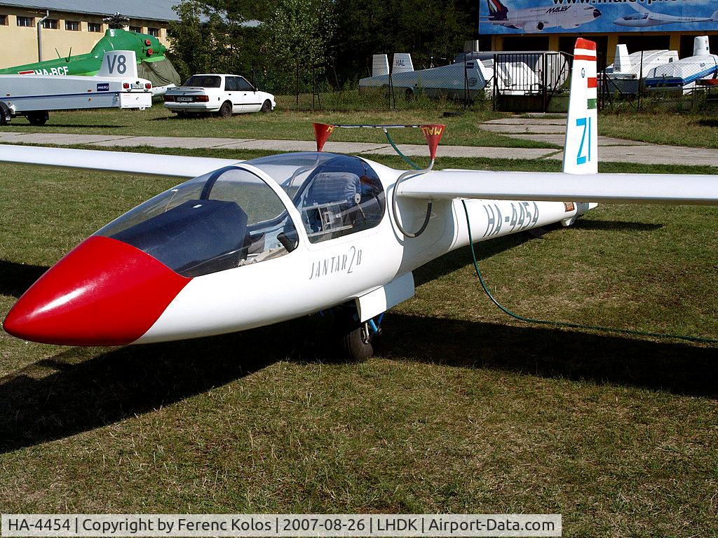 HA-4454, 1984 PZL-Bielsko SZD-42-2 Jantar 2B C/N B-1322, Dunakeszi