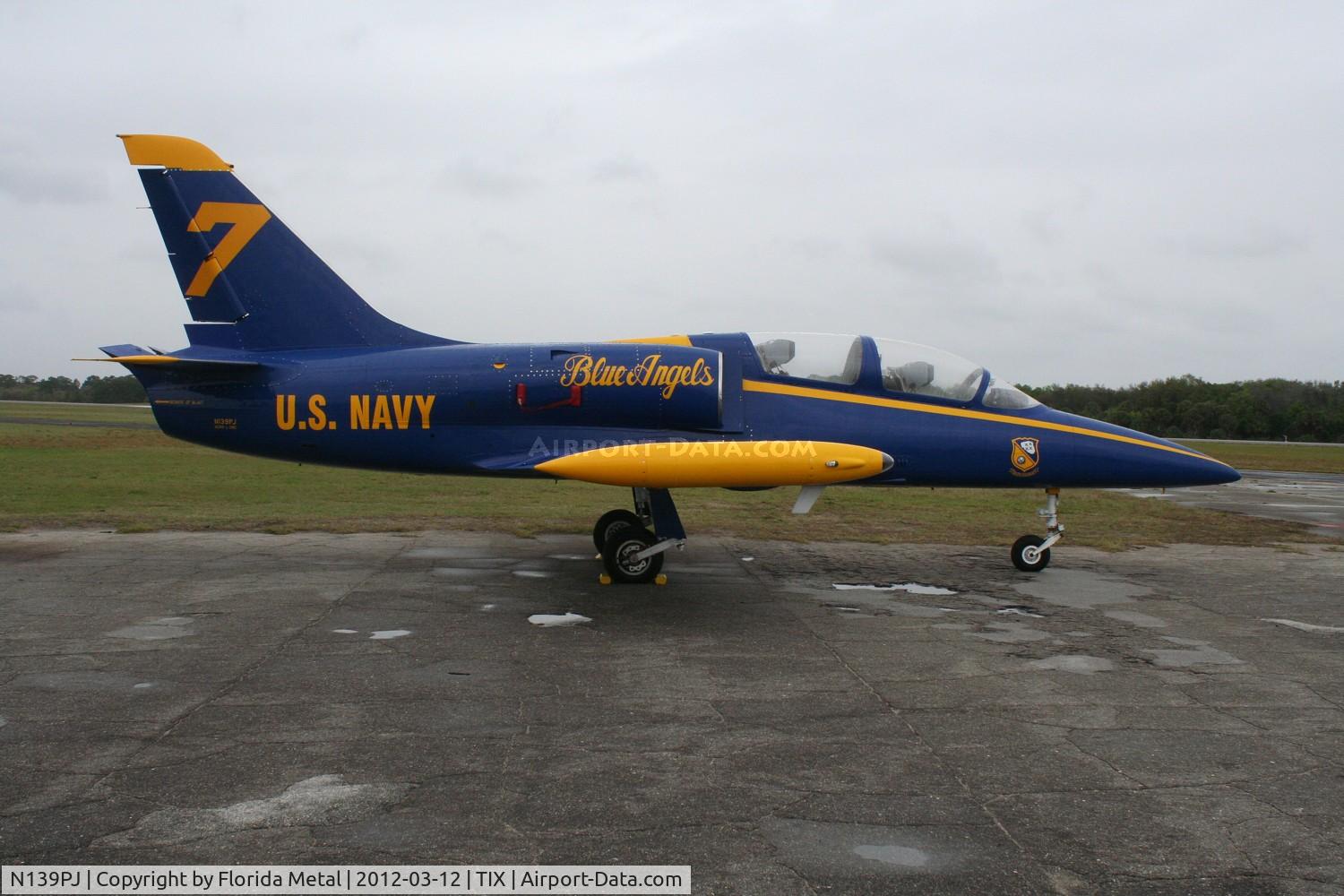 N139PJ, 1982 Aero L-39 Albatros C/N 232226, L39 in Blue Angels colors