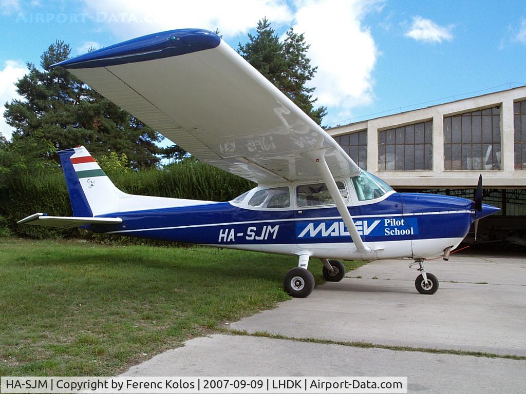 HA-SJM, Cessna 172M C/N 17261908, Dunakeszi