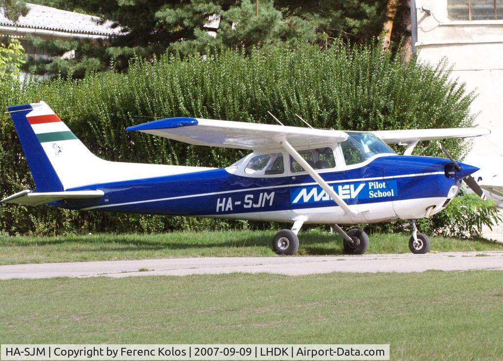 HA-SJM, Cessna 172M C/N 17261908, Dunakeszi