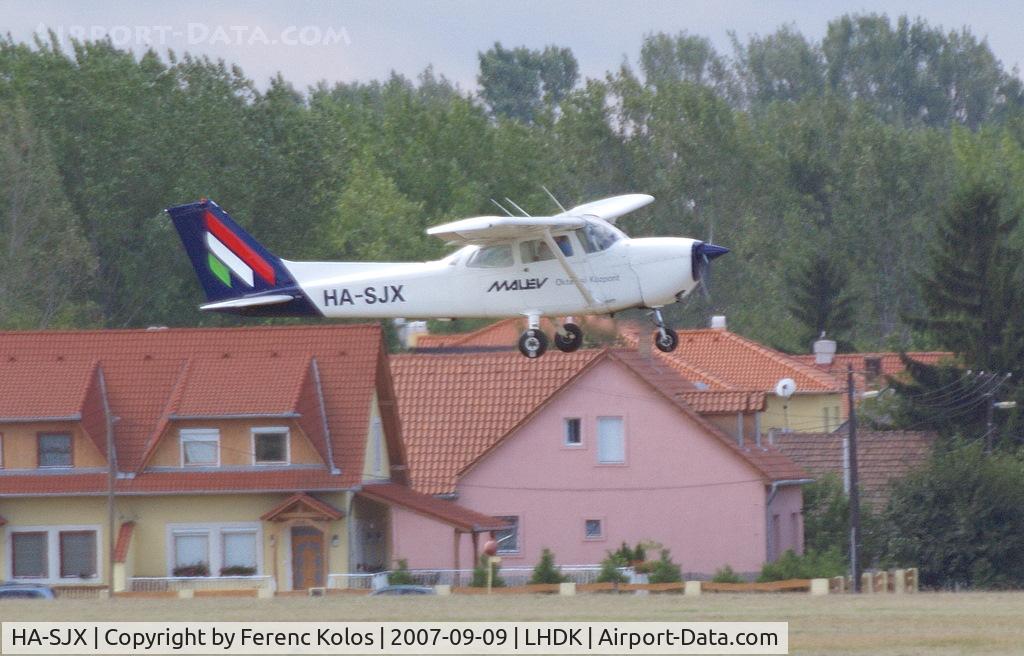 HA-SJX, 1978 Cessna 172N C/N 17270653, Dunakeszi