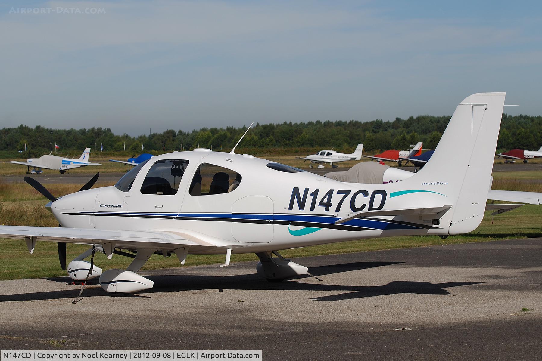N147CD, 2000 Cirrus SR20 C/N 1043, Parked on the apron at Blackbushe.