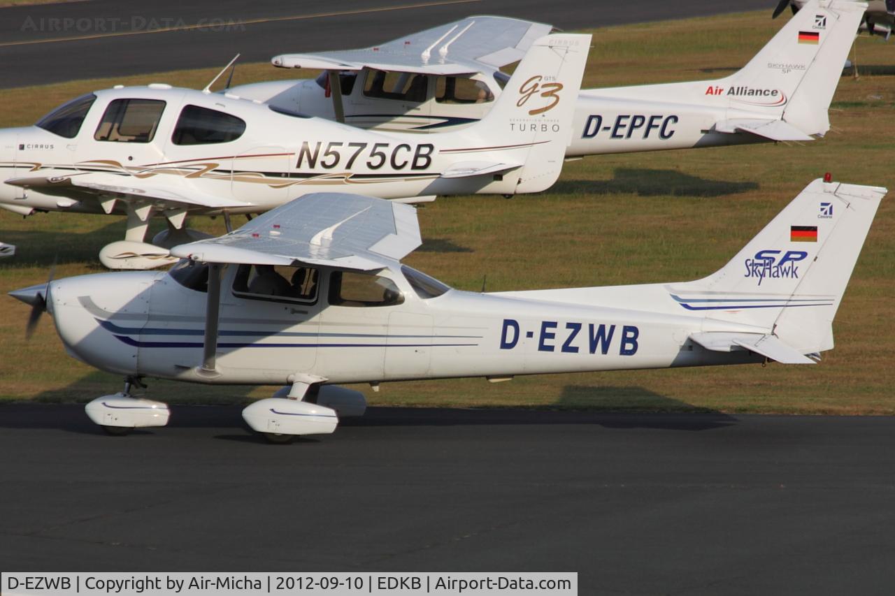 D-EZWB, 2003 Cessna 172S Skyhawk SP C/N 172S9529, Untitled, Cessna 172S, CN: 172S9529