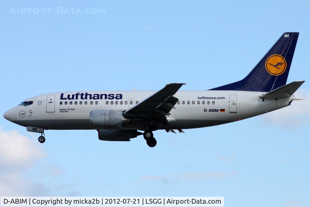 D-ABIM, 1991 Boeing 737-530 C/N 24937, Landing