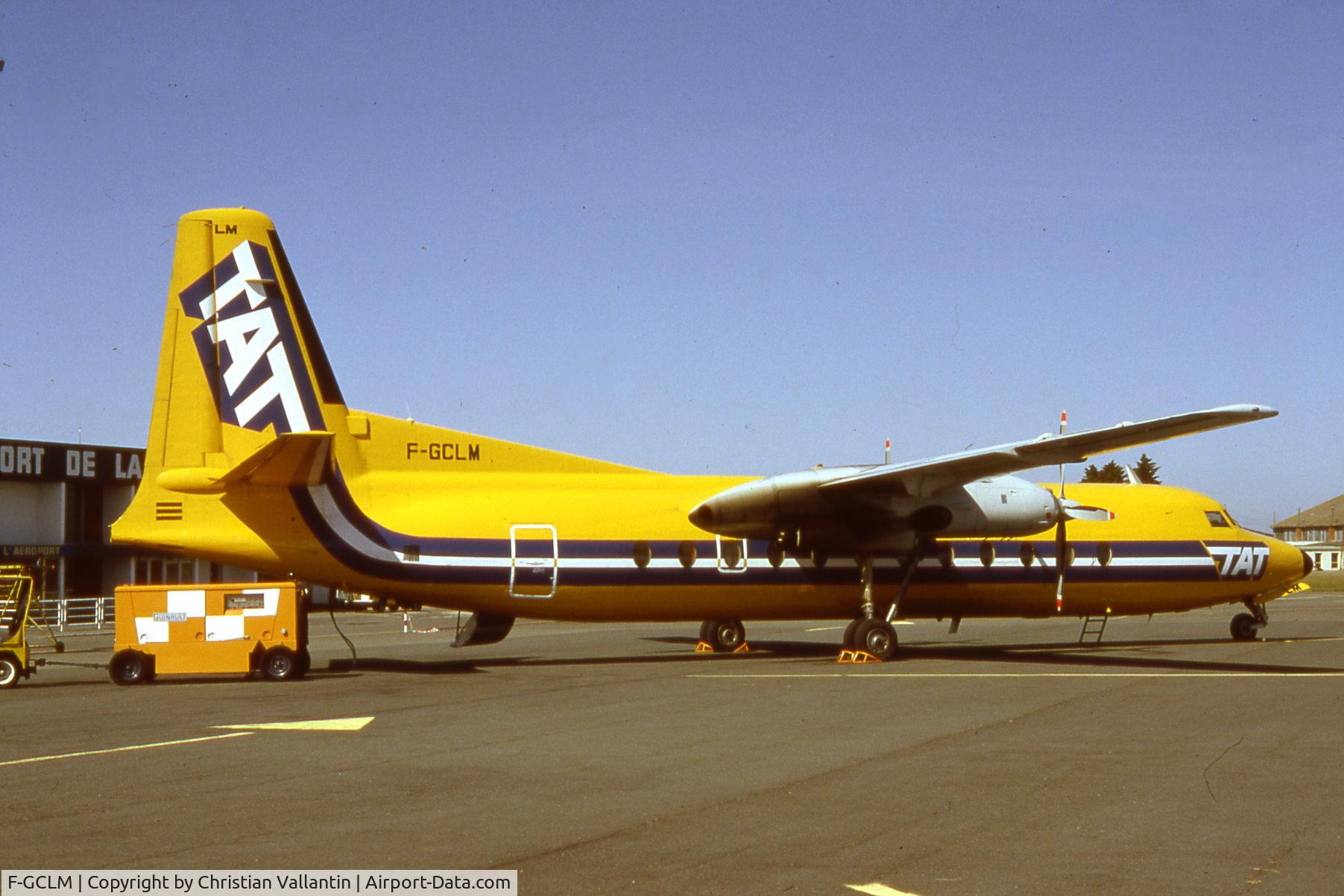 F-GCLM, 1968 Fairchild Hiller FH-227B C/N 544, Waiting on La Rochelle Airport