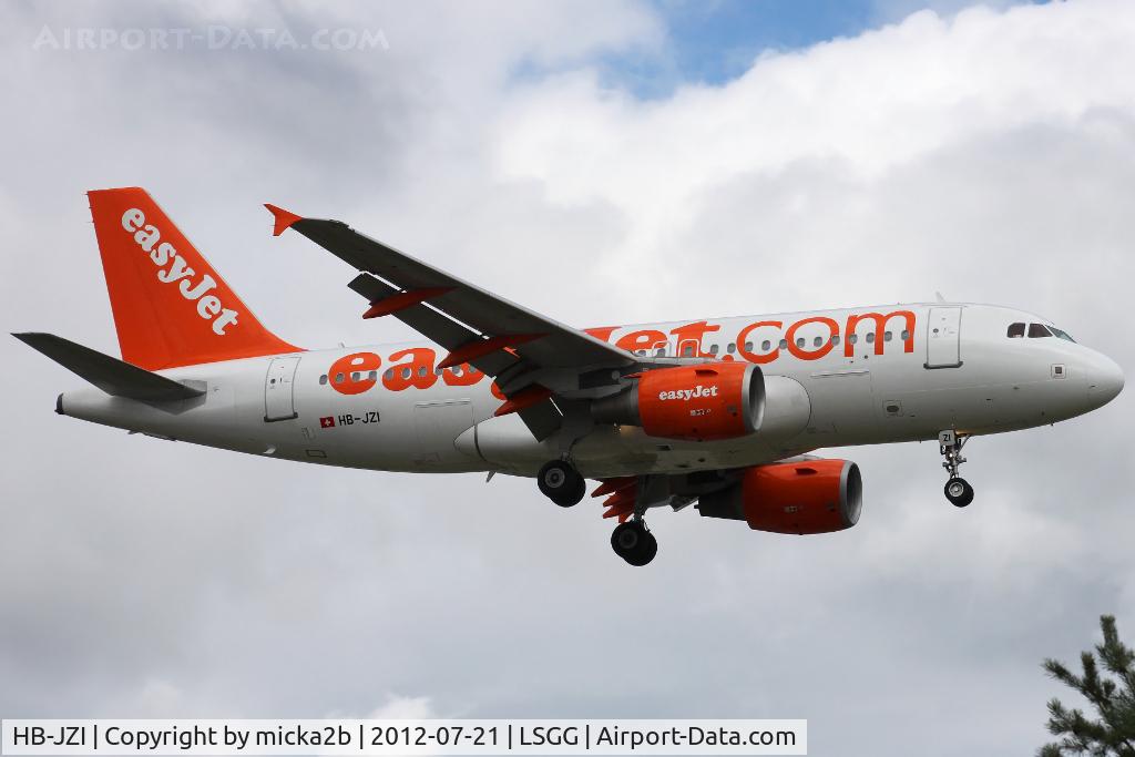 HB-JZI, 2004 Airbus A319-111 C/N 2245, Landing