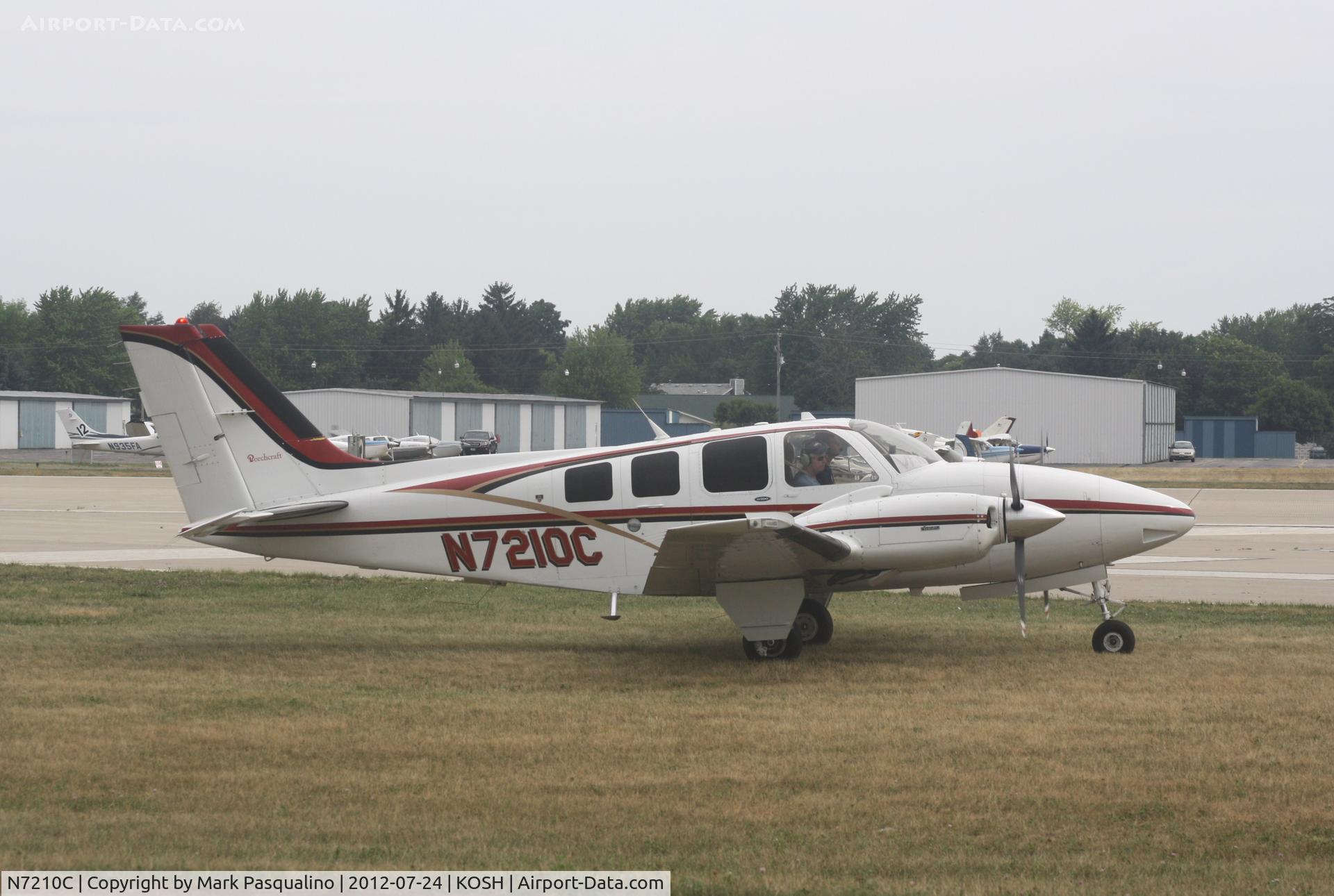 N7210C, 1984 Beech 58 Baron C/N TH-1431, Beech 58