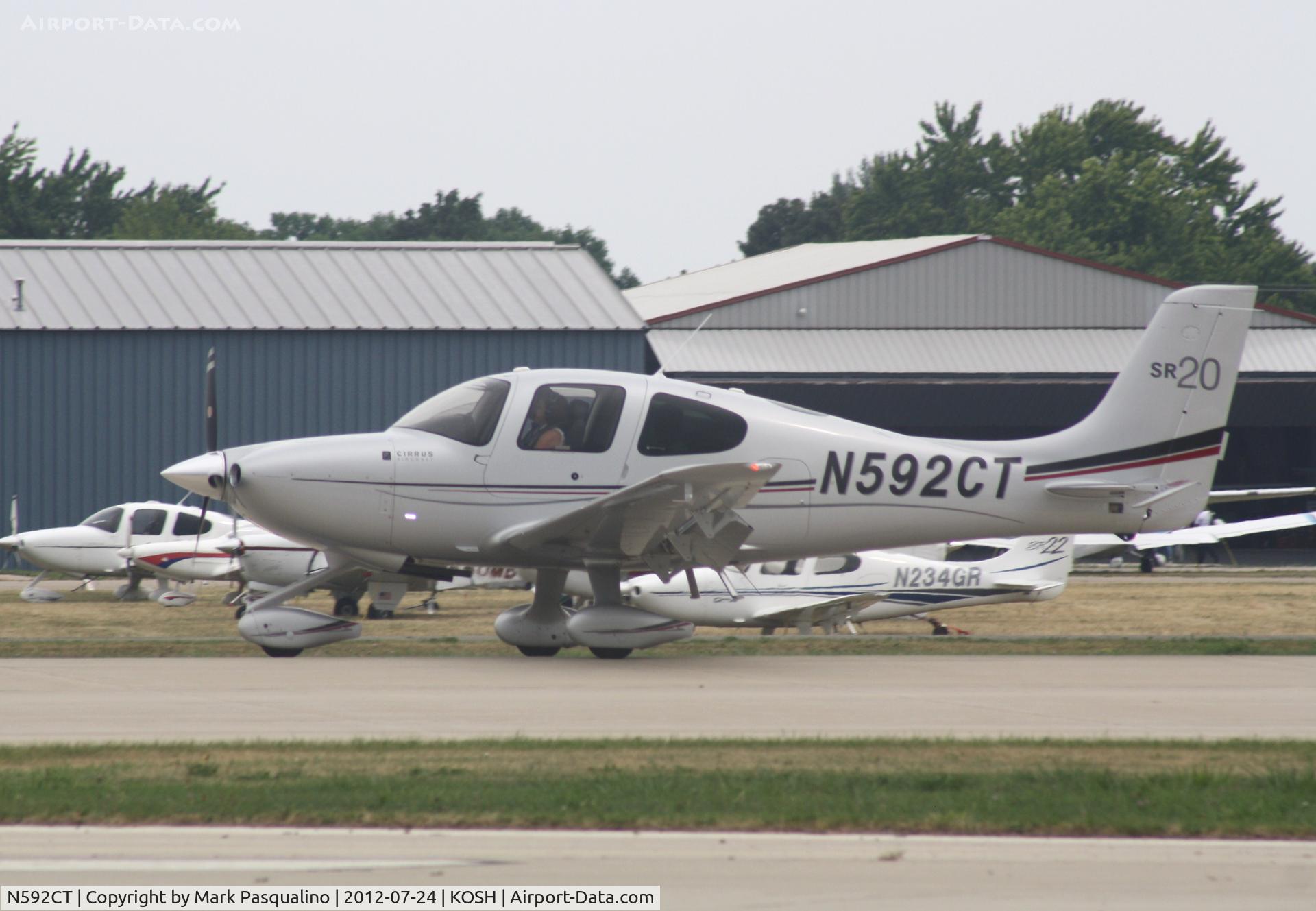 N592CT, Cirrus SR20 C/N 2113, Cirrus SR22