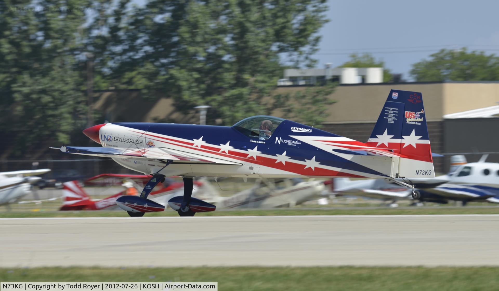 N73KG, Extra EA-330SC C/N SC014E, Airventure 2012