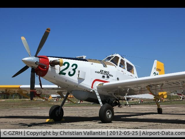 C-GZRH, 2002 Air Tractor AT-802 C/N 802-0143, Forestville airfield