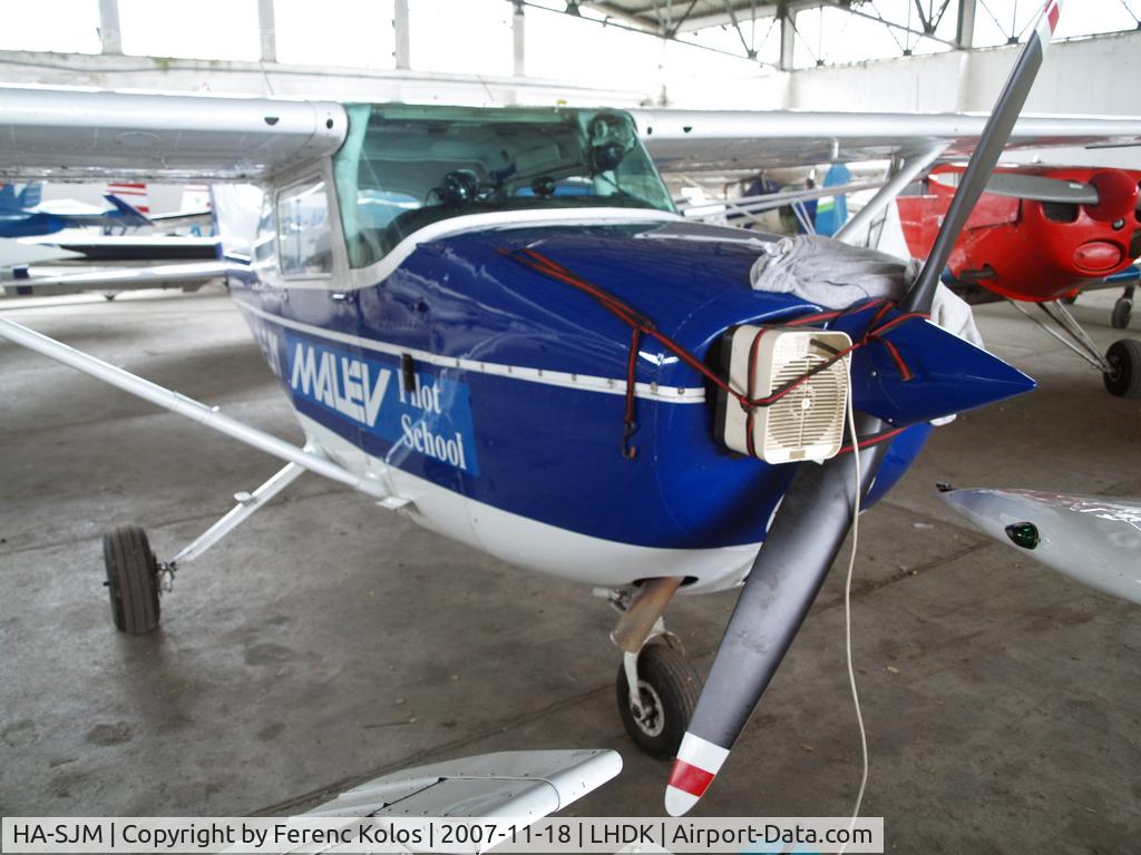 HA-SJM, Cessna 172M C/N 17261908, Dunakeszi