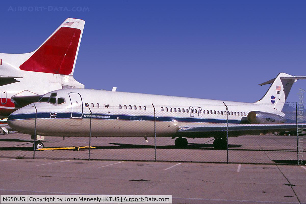 N650UG, 1969 Douglas DC-9-31 C/N 47418, ex-NASA DC-9 in storage - Nov. 1997