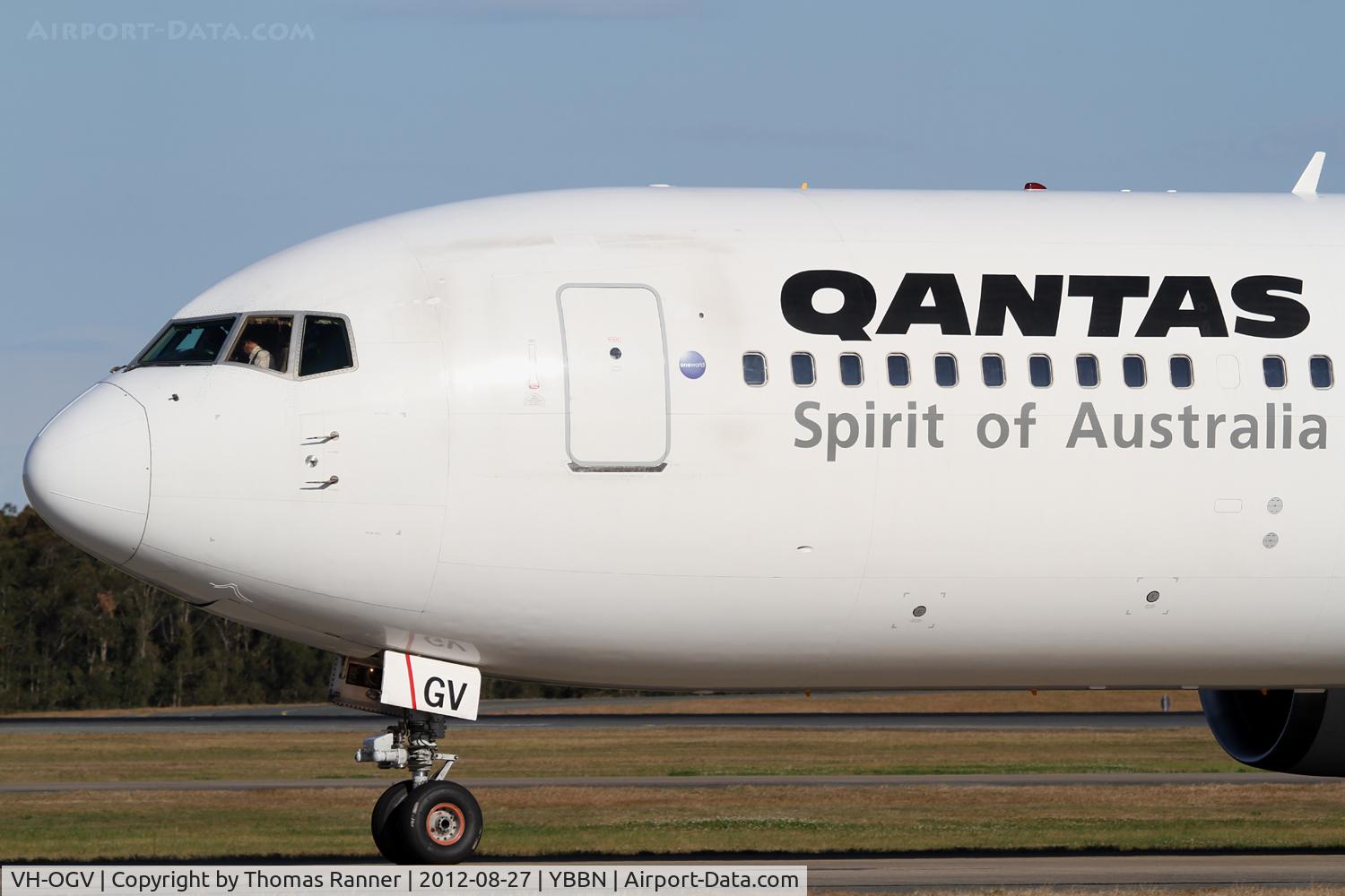 VH-OGV, 2000 Boeing 767-338 C/N 30186, Qantas Boeing 767