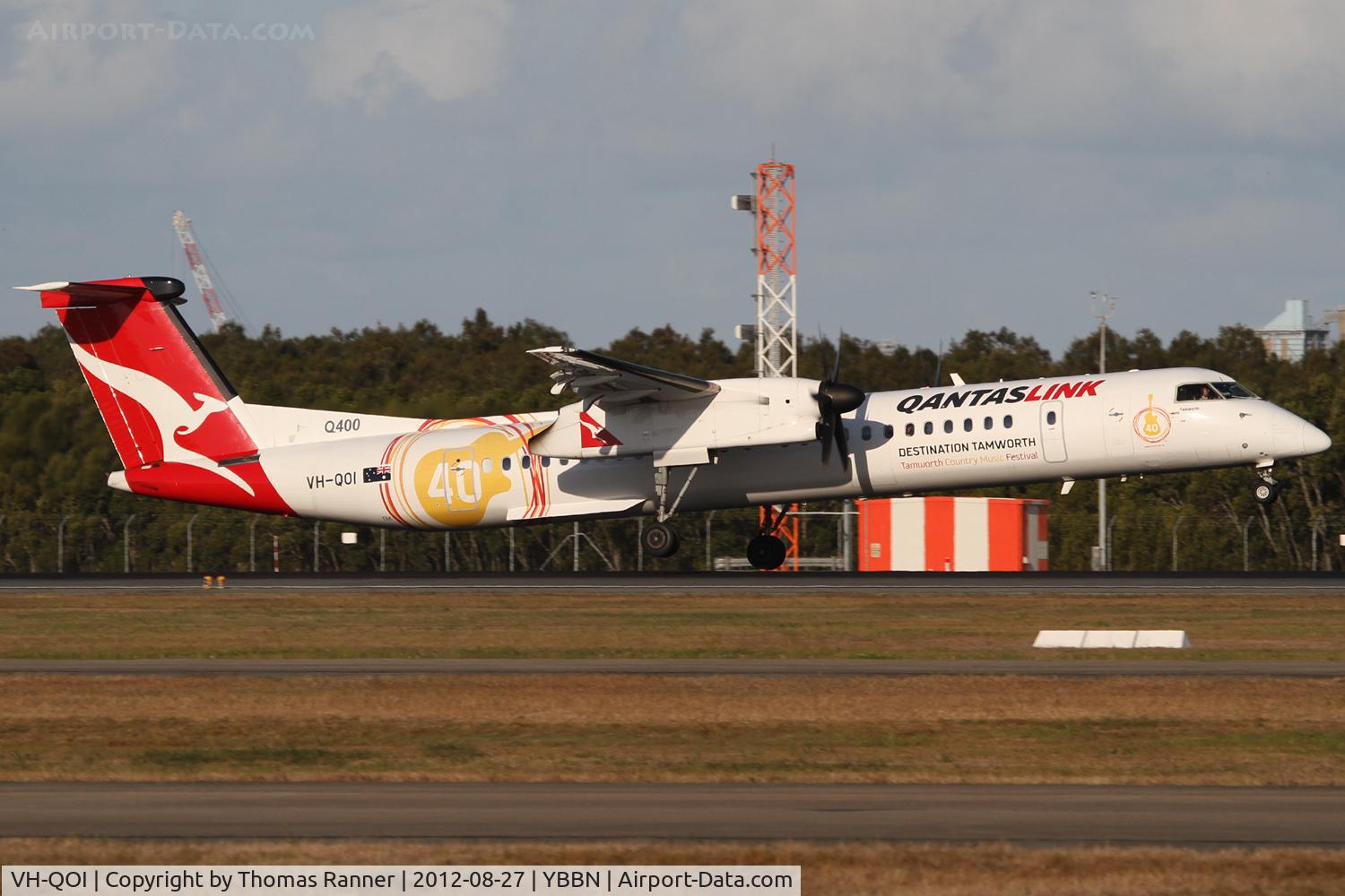 VH-QOI, 2007 De Havilland Canada DHC-8-402Q Dash 8 C/N 4189, QantasLink DHC-8